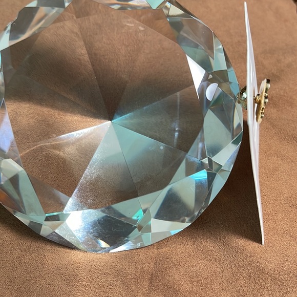 Cloud enamel Pin - Picture 4 of 5